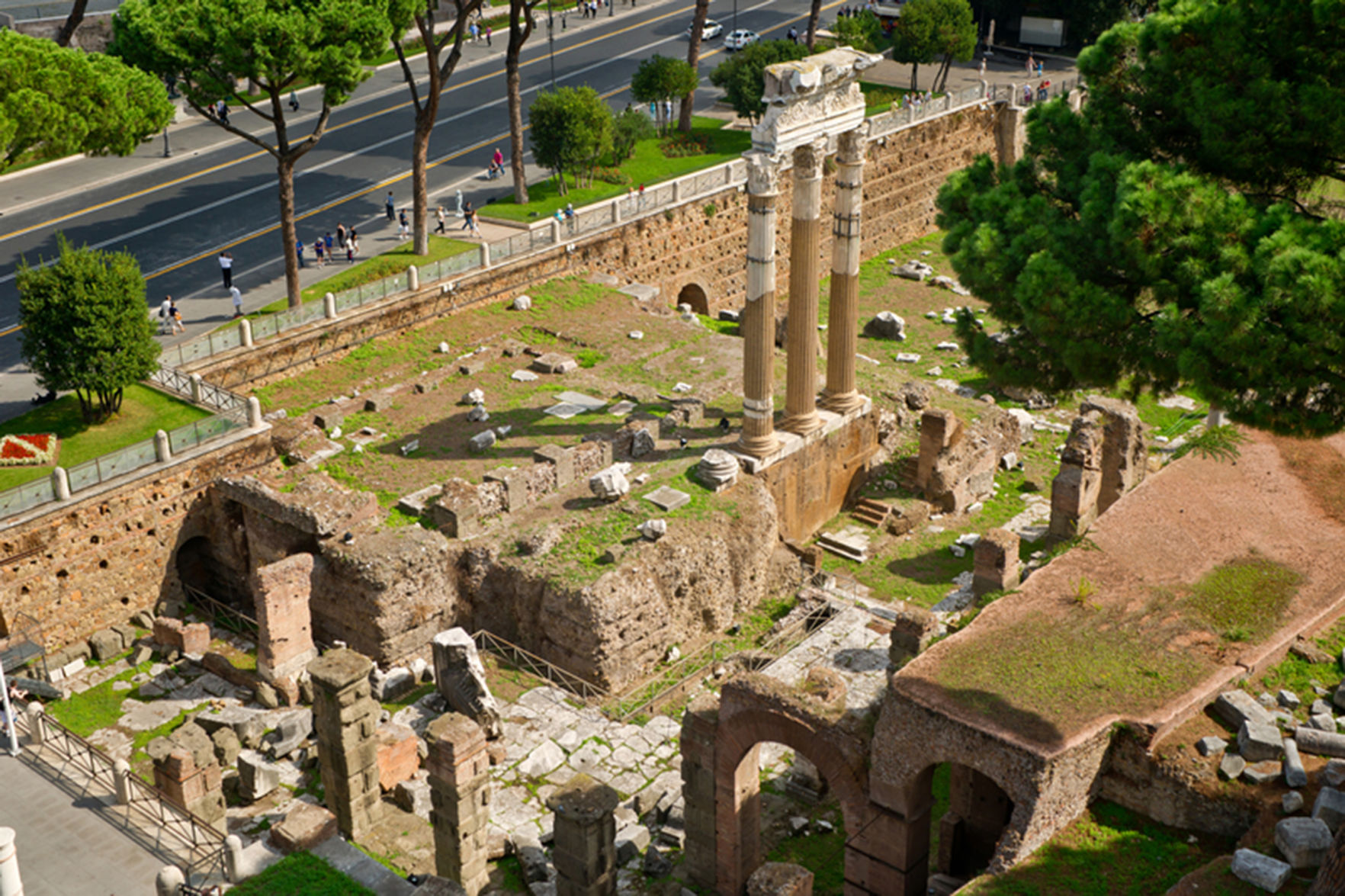 9. Caesar's Rome was grand and opulent